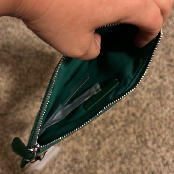 Medium-sized Mango Pouch - Picture 4 of 4